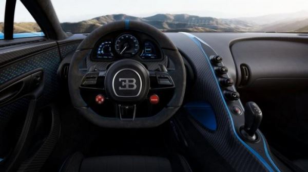<br />
			Bugatti Chiron Pur Sport с огромным антикрылом за $3.6 миллиона