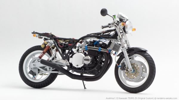 
<p>											Моделька мотоцикла Aoshima Kawasaki 750RS Z2 Custom 1/12<br />
			