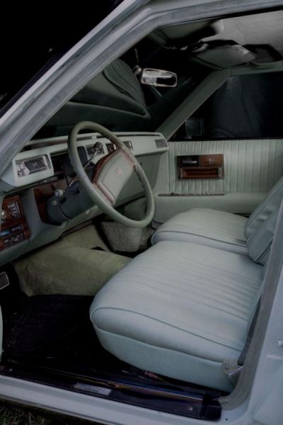 <br />
			Cadillac Seville — автомобиль подаренный Элвисом Пресли (11 фото)