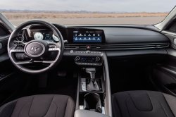Новое поколение Hyundai Elantra 2021 (CN7) представлено официально