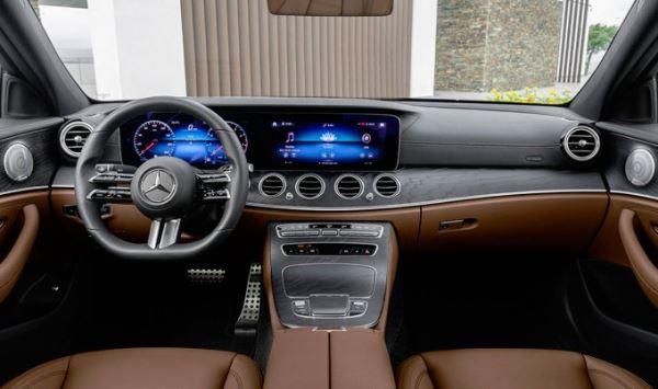 Обновлённый Mercedes-Benz E-Class 2021 представлен официально