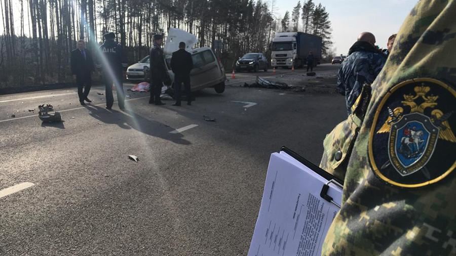 В Липецкой области три сотрудника УФСИН погибли в ДТП<br />
